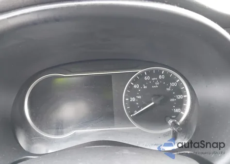 2020 Nissan Kicks Sv Xtronic Cvt z USA, uszkodzony, nr VIN 3N1CP5CV2LL517341